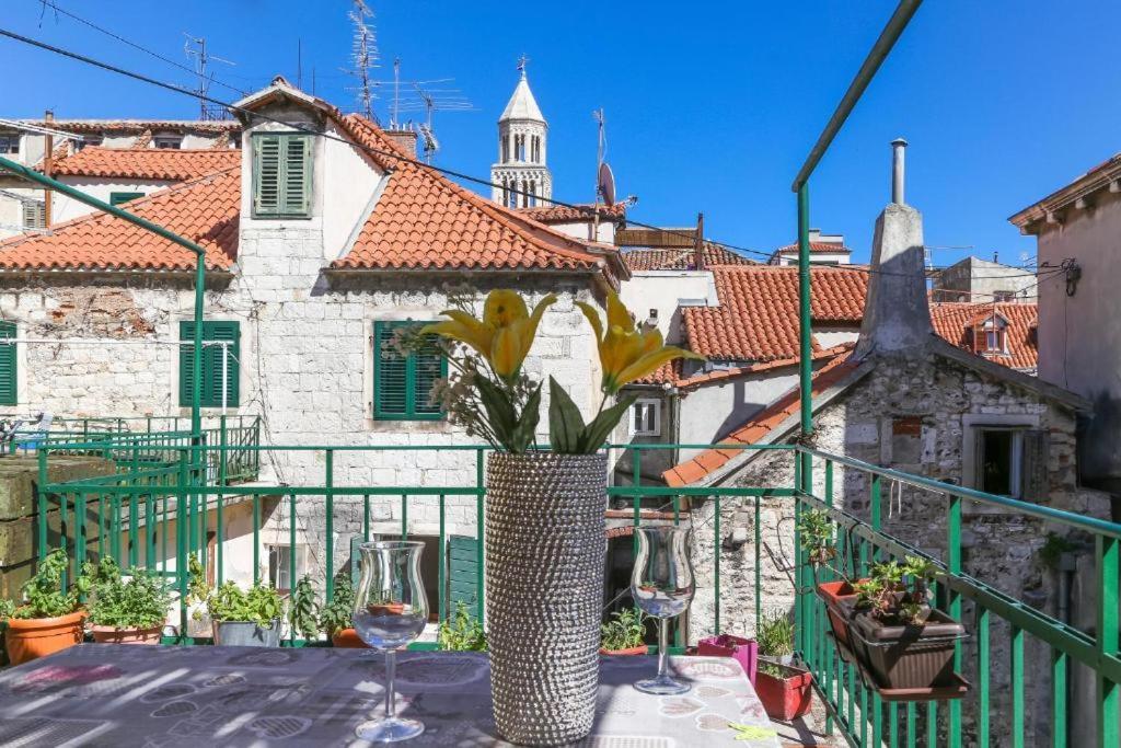 Apartment Luxury 2 Bedroom-2 Bathroom & App With Rooftop Terrace *